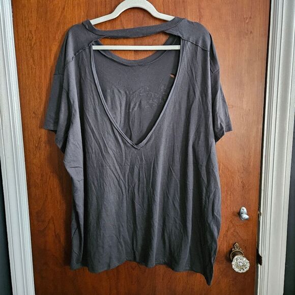 Torrid Fender Distressed Graphic Tee - Picture 5 of 7